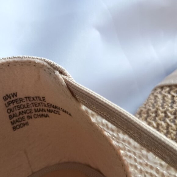 Cliffs by White Mountain Bodhi Ballet Flats 9.5 Wide Natural Metallic NWOB - Picture 5 of 10